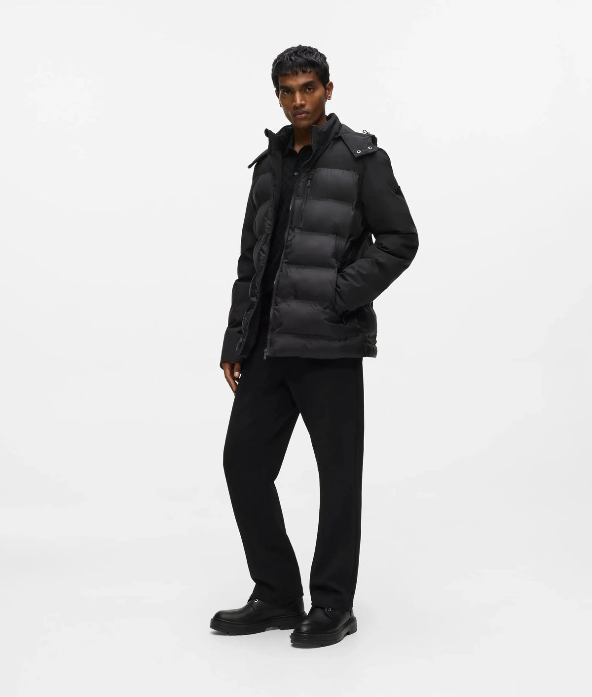 Water-repellent puffer jacket