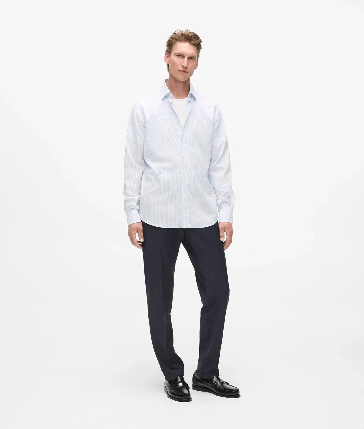 Modern-fit spread collar shirt