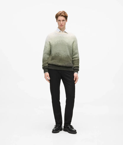 Gradient crew neck sweater
