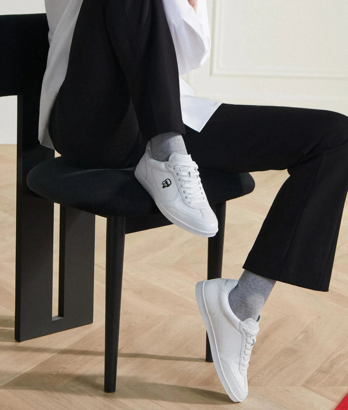 Ikon NFT patch sneakers