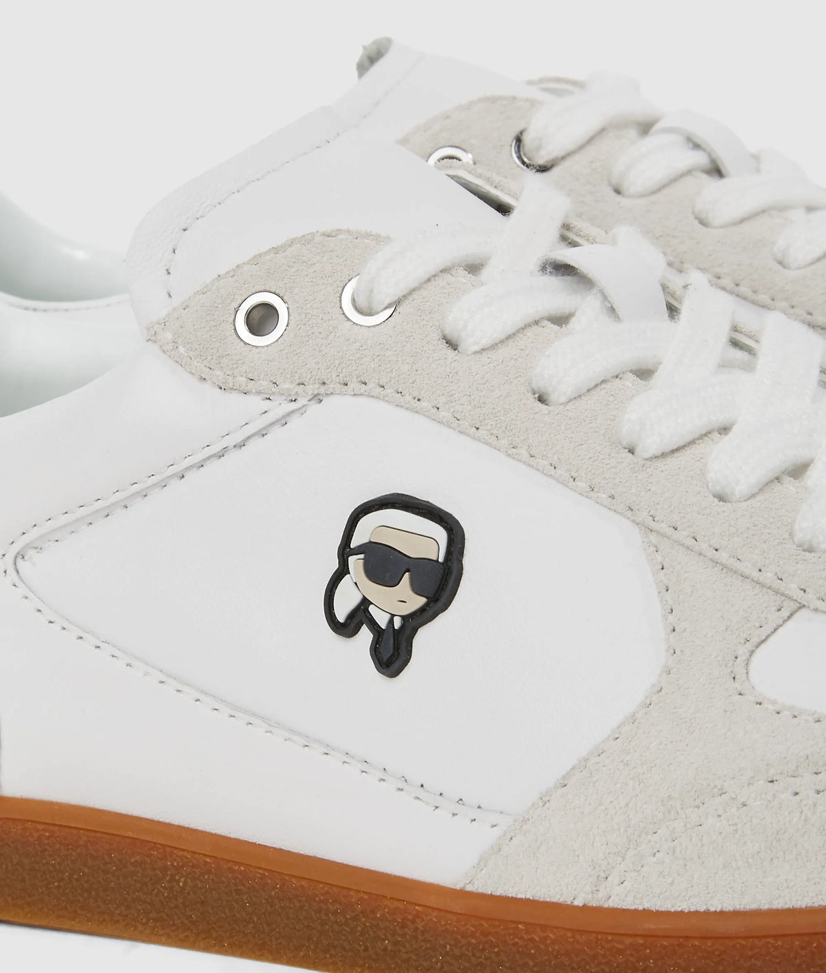 Ikon NFT Kandidate sneakers
