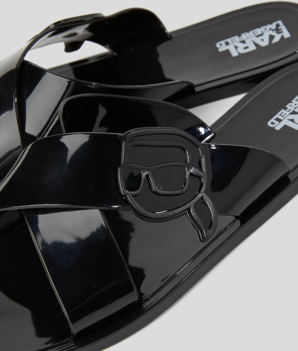 Ikon NFT Kross sandals