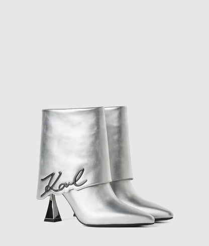 Exclusive Debut II fold-down boots