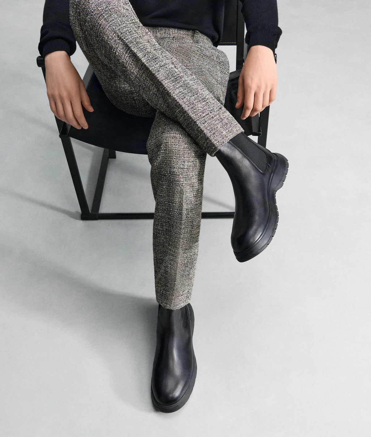 Magnus Chelsea boots