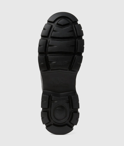 Ikon NFT Trekka boots