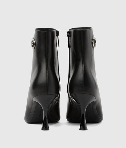 Sienna Signature ankle boots