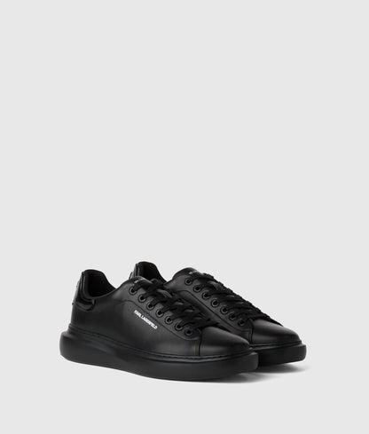 Ikon NFT kore sneakers