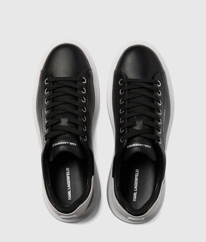 Ikon NFT kore sneakers