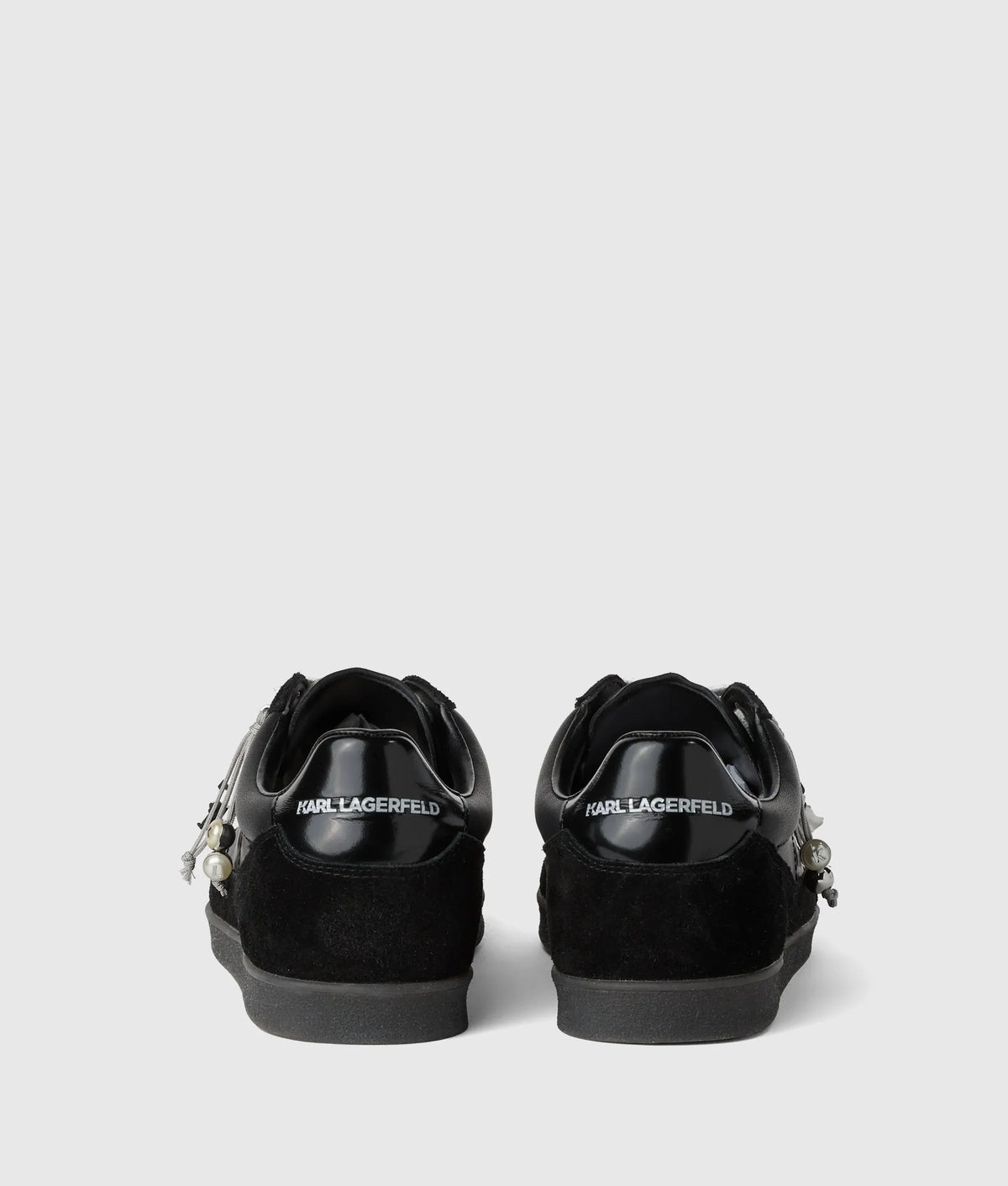 Kandidate Ikon charms sneakers