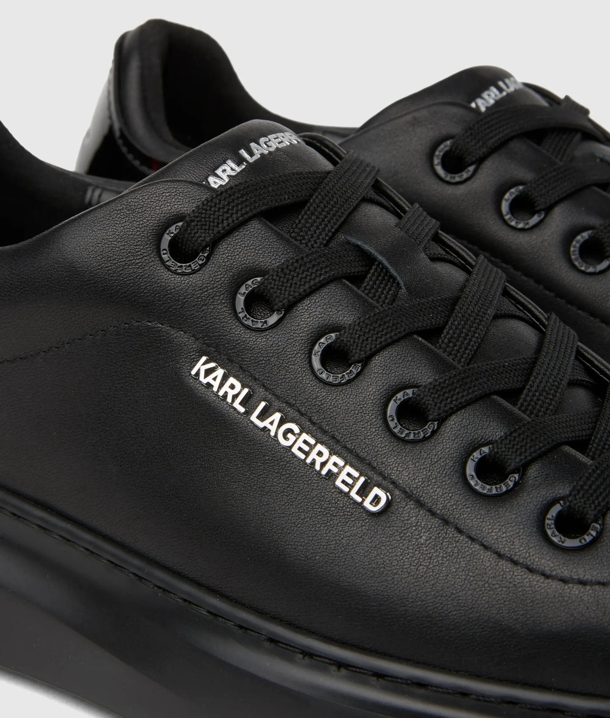 Ikon Kore sneakers